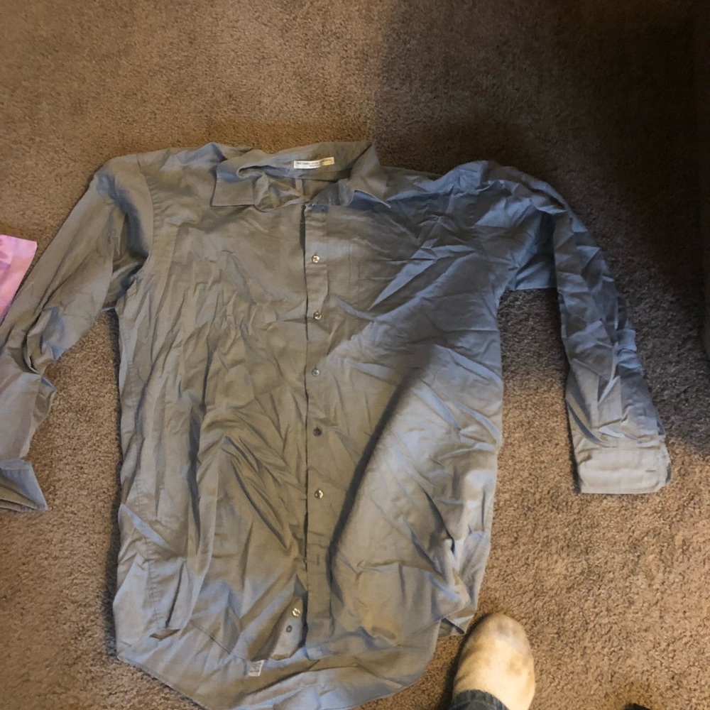 Men’s dress shirt